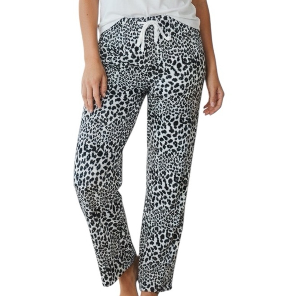 NWT Black Super Soft Fleece Leopard Printed Pajama Pant Bottoms Size Small